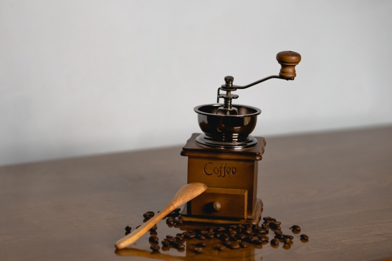 Rasnita de cafea. Rasnita de cafea manuala.